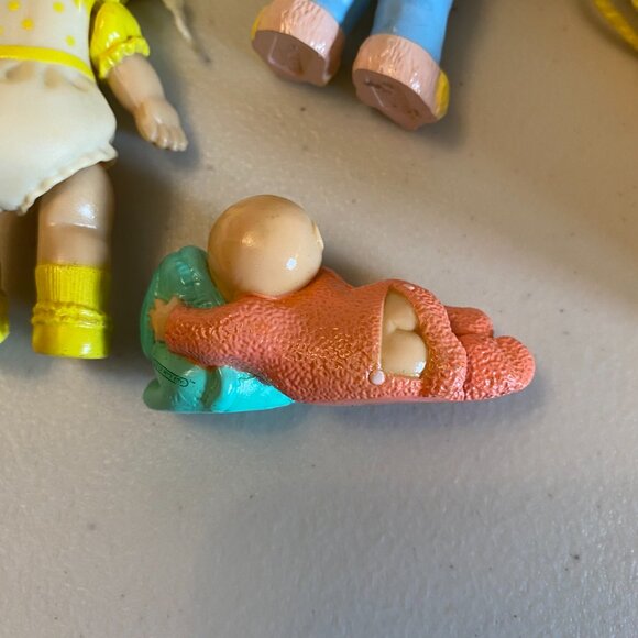 Lot of 5 VTG Cabbage Patch Kids Figures 1980s Toys Minis PVC Girl PJs Baby Horse - Picture 9 of 15